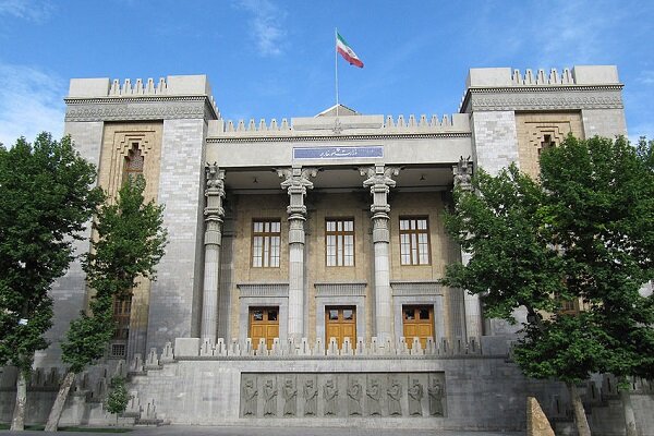 سردر وزارت امور خارجه - سردر وزارت خارجه - ساختمان وزارت امور خارجه - ساختمان وزارت خارجه