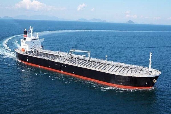 İran'ın beşinci petrol tankeri de Venezuela'ya ulaştı