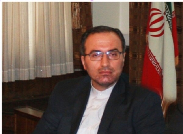بازدید معاون سیاسی فرماندار تهران از مراحل ثبت‌نام شوراهای شهر