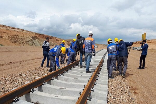 پروژه راه آهن اردبیل تا ۱۴۰۰ به اتمام می رسد 