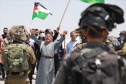 یورش ارتش رژیم صهیونیستی به راهپیمایی فلسطینیان در کرانه باختری