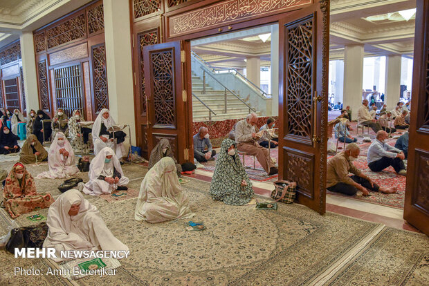 Friday Prayer in Shiraz after 100 days with health protocols in place