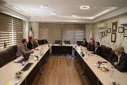 شهردار اصفهان از شرکت به پرداخت ملت بازدید کرد