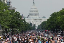امریکہ میں مظاہرے عوامی تحریک میں تبدیل ہوگئے ہیں