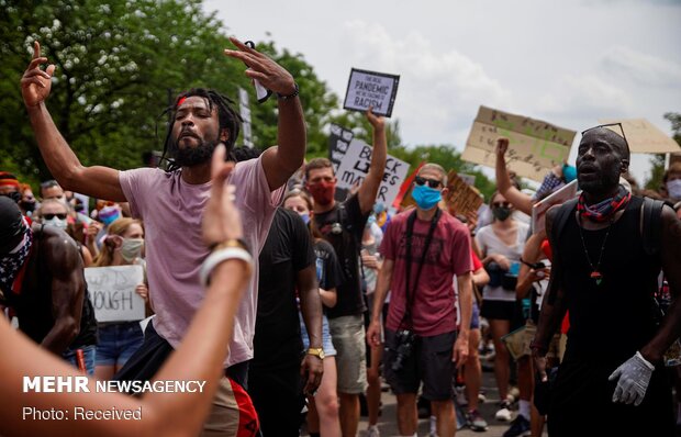 Amerika'da Protestolar Devam Ediyor