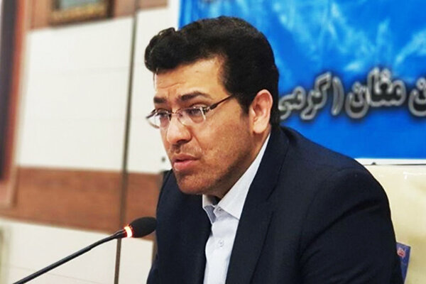 دولت بیش از این بازنشستگان را سردرگم نگه ندارد
