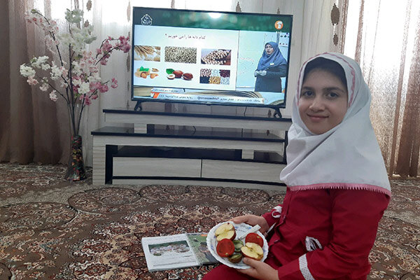 پایان سال تحصیلی دانش آموزان با «مدرسه تلویزیونی ایران» 