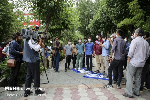 Tahran'da Ermenistan karşıtı protesto yapıldı