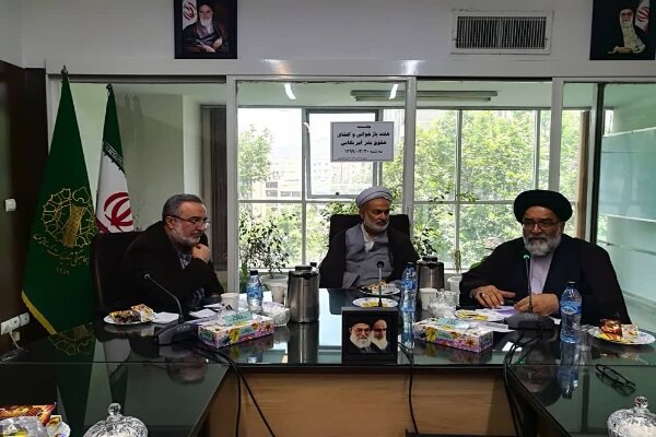 ضرورت تبیین جنایات استکبار در هفته حقوق بشر آمریکایی