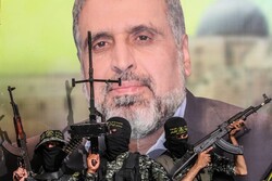 Eski İslami Cihad liderinin anısına askeri geçit töreni yapıldı