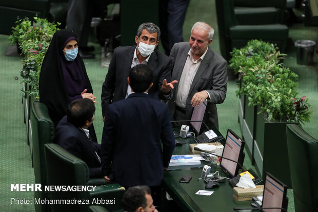 Iranian Parliament’s open session on Jun. 10