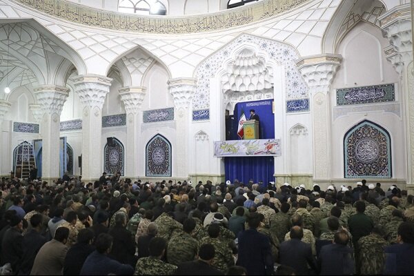 اقامه نماز جمعه در ۱۳ منطقه سفید اردبیل 