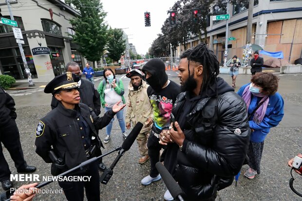 Seattle'da protestocular 'özerk bölge' ilan etti