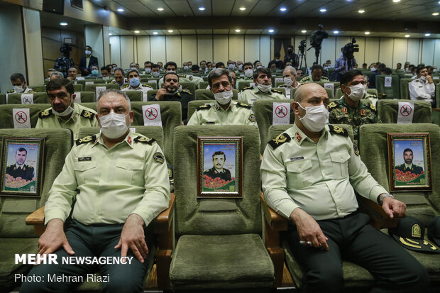 تہران میں ٹریفک پولیس کے چیفس کی تکریم اور معرفی کی تقریب منعقد