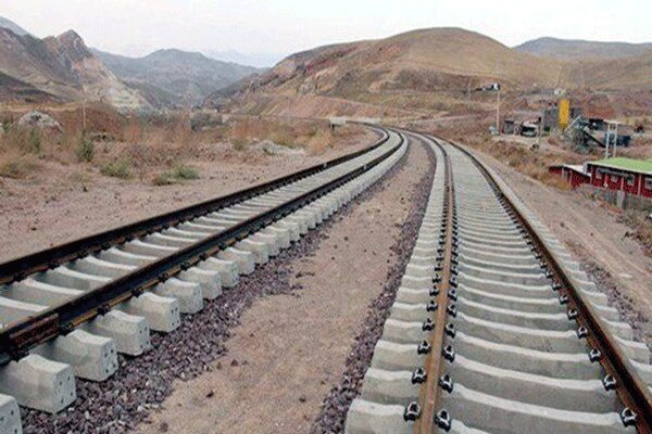 اعتبارات بیشتری به پروژه راه‌آهن بوشهر - شیراز تزریق شود