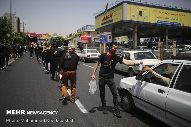 مراسم عزاداری شهادت امام جعفرصادق(ع) در محله صادقیه تهران