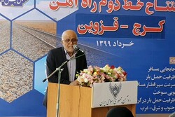 جابجایی خطوط ریلی راه آهن از داخل شهر تاکستان از مطالبات است