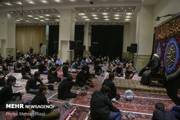 مراسم عزاداری شام شهادت امام جعقر صادق(ع
