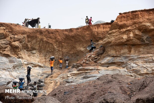 Burkina Faso’daki kaçak altın madeninde patlama: 55 ölü