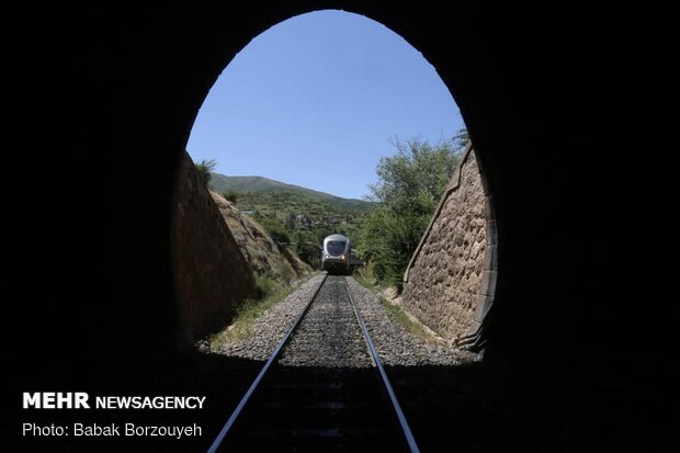 نفس قطارهای گردشگری به شماره می افتد