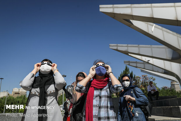 Partial solar eclipse over sky of Iranian capital 