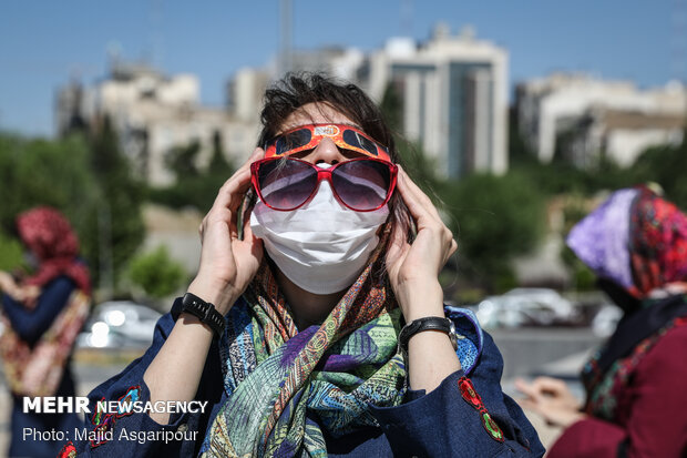 Partial solar eclipse over sky of Iranian capital 