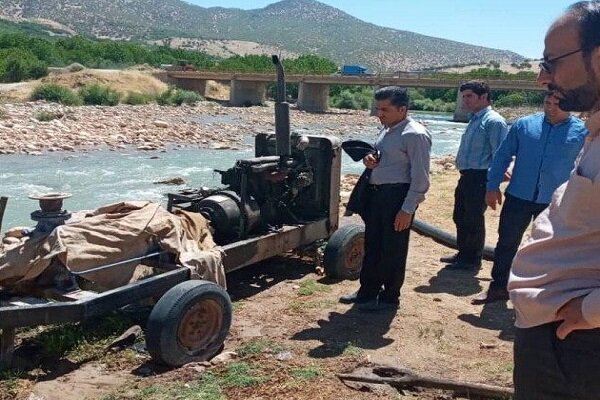 جمع آوری موتور تلمبه‌های غیر مجاز روی رودخانه «کاکارضا»