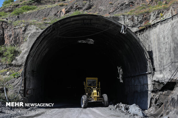 Officials visit Tehran-North highway project