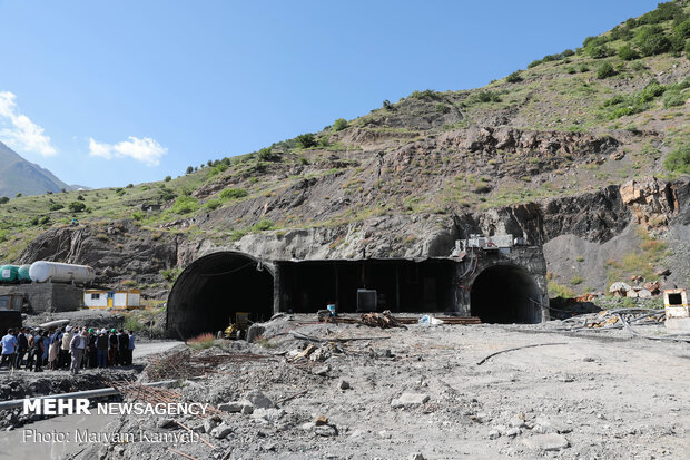 Officials visit Tehran-North highway project