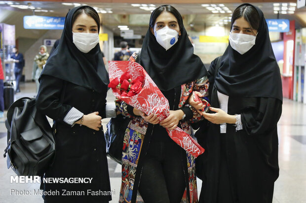 Bugün İran'da Kızlar Günü