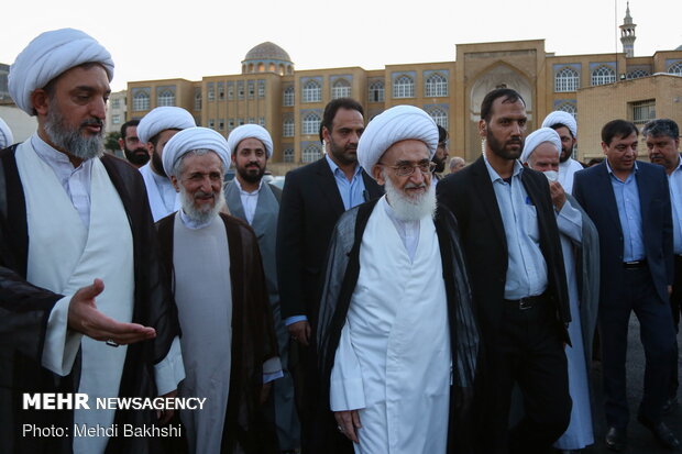 آیین کلنگ زنی پروژه مجتمع آموزشی فرهنگی کریمه اهل بیت(ع)