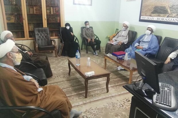 فعالان عرصه فرهنگی و تبلیغ شهرستان دشتستان تجلیل شدند