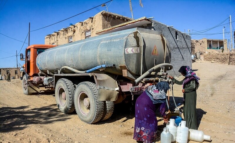 نبود آب شرب عامل مهم خالی شدن روستاها است