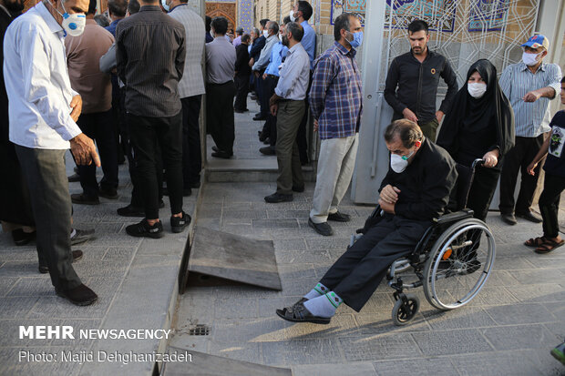 تشییع پیکر جانباز شهید «علی‌اکبر عربی» در یزد