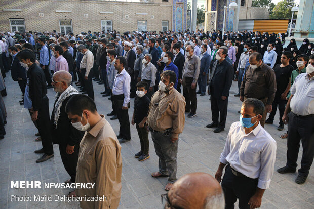 تشییع پیکر جانباز شهید «علی‌اکبر عربی» در یزد