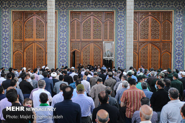 تشییع پیکر جانباز شهید «علی‌اکبر عربی» در یزد