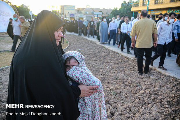 تشییع پیکر جانباز شهید «علی‌اکبر عربی» در یزد