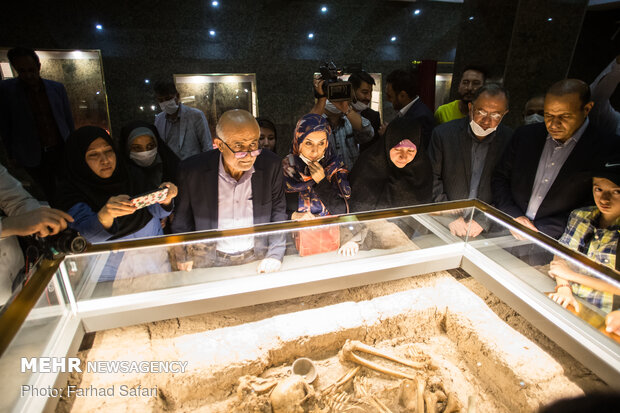 Unveiling ceremony of 40 Achaemenid tablets