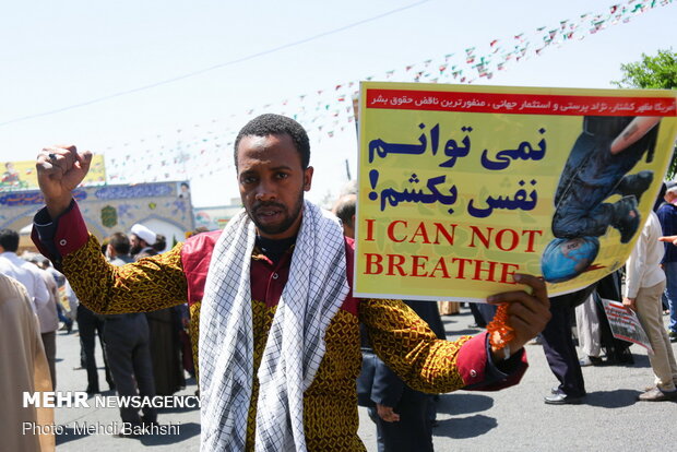 Friday prayers held in Qom after four-month hiatus