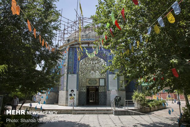 Başkent Tahran'daki kutsal mekanlardan fotoğraflar