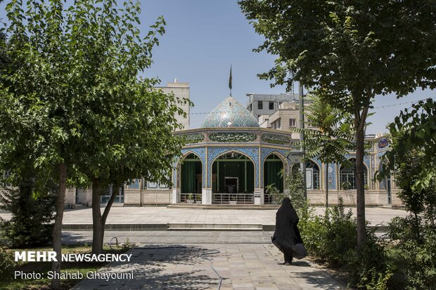 Başkent Tahran'daki kutsal mekanlardan fotoğraflar