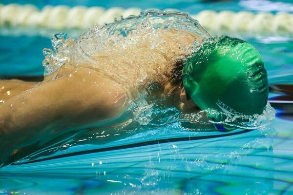شناگر ایران پس از کسب سهمیه المپیک در ۱۰۰ متر پروانه طلا گرفت