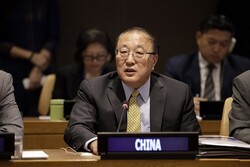 چین خواستار لغو تحریم‌های آمریکا علیه سوریه شد