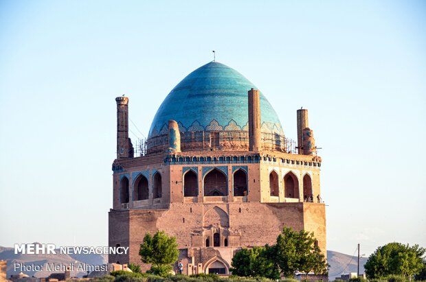 بازدید مجازی و زنده از پایگاه میراث جهانی گنبدسلطانیه در نوروز

