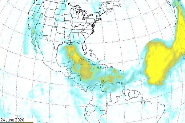 عکس‌های ماهواره‌ای از حرکت توده گرد و خاک عظیم به سمت امریکا