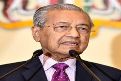 Mahatir calls on Muslims to focus on fighting Israeli regime