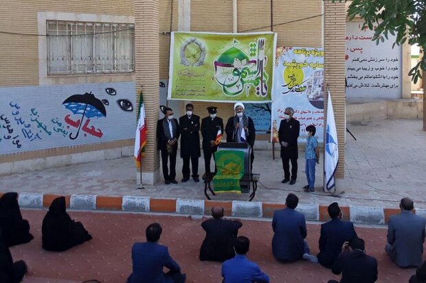 حضور خادمان حرم رضوی در دانشگاه آزاد ایلام حضور خادمان حرم رضوی در دانشگاه آزاد ایلام