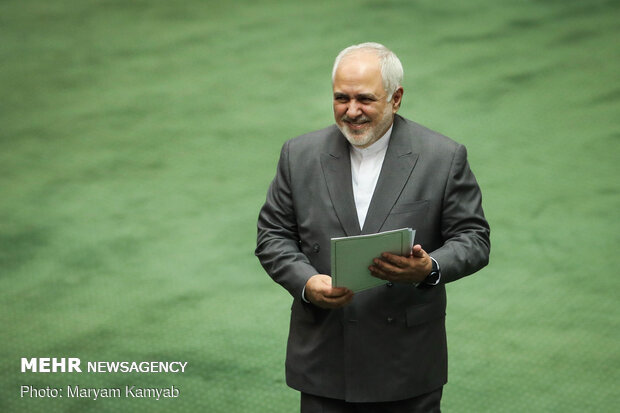 ایرانی وزیر خارجہ کا ایرانی پارلیمنٹ سے  خطاب