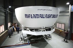 İran'da savaş uçağı F-4 semilatürü görücüye çıkarılacak