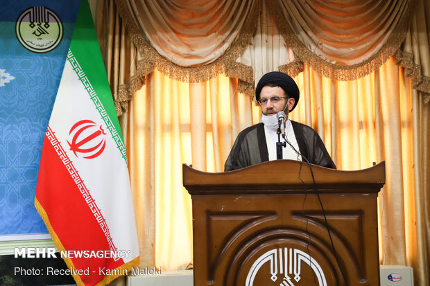 مراسم تکریم سعید مهدوی امین و معارفه مهدی قدرتی مدیرکل تبلیغات اسلامی لرستان